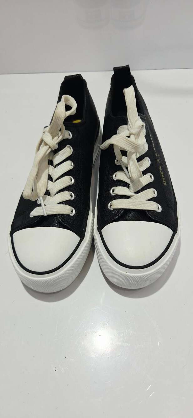 Rock & Candy by Zigi Marien Black Synthetic Low-Top Fashion Sneakers Women's Siz